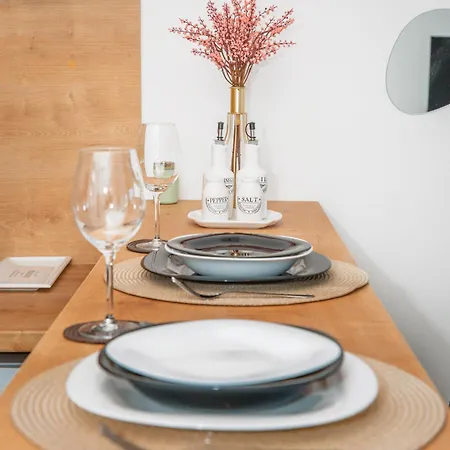 Studio Apartman Mateo Blace Buitenkant foto