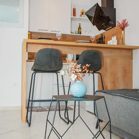 Studio Apartman Mateo Blace Buitenkant foto